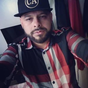 Meet your Posher, Manuel